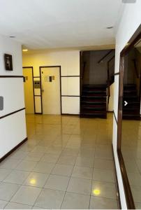 A&P Departamento zona Aldrey, muy luminoso