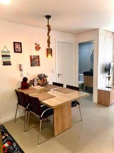 Apto novo com vista mar, a alguns passos da praia e do melhor shopping de Maceió!