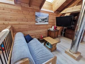 Chalets Grande Maison a la montagne du Rif d-Oriol : photos des chambres