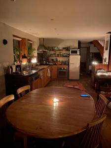 Chalets Grande Maison a la montagne du Rif d-Oriol : photos des chambres