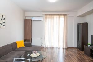 Cozy stay rentals- cozy & sweet 1 BR apartment in Tbilisi with city & mountains view