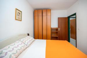 Apartments with parking space Mandre, Pag - 9420