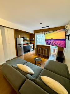 Foster Studio - Hollywood