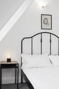 Stylish Camden Apartment C9