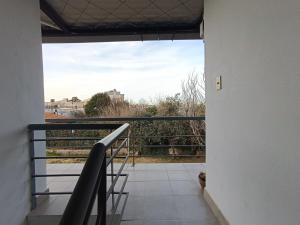 Cerca de todo, comodidad, espacio y luz natural