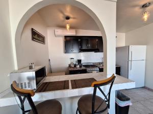 #55 Suite Bungalow Seaside Hotel & Victors RV Park