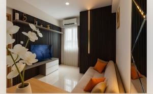 Corner High floor 2BR apartment Batam