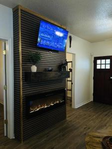 Tampa Jungalow- Pool Oasis