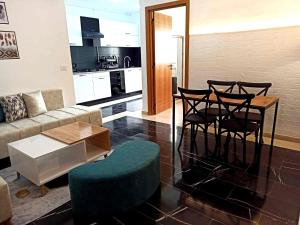 Wahat Serenity S1 Appart équipé avec parking privé & wifi entre Tunis et La Marsa