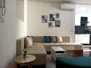 Wahat Serenity S1 Appart équipé avec parking privé & wifi entre Tunis et La Marsa