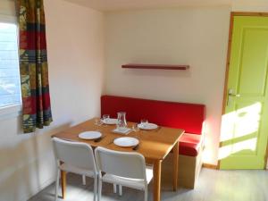 Chalet confortable pour 2 avec terrasse à Gurmençon - API-1-52-336