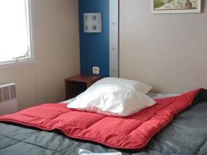 Campings Mobil home confortable - 6 personnes - Terrasse a Anduze - API-1-52-450 : photos des chambres