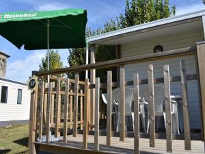 Mobil home moderne avec terrasse - 6 pers. - API-1-52-431