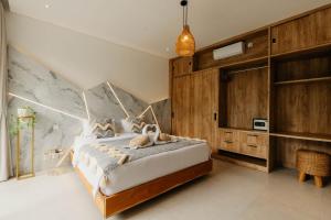 Namera Hidden Moon - 1 BR Brand New Villa