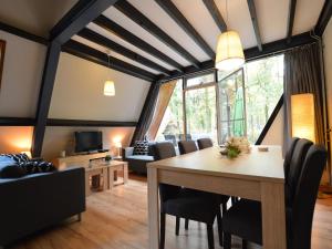 Holiday Home in Stramproy near Nature