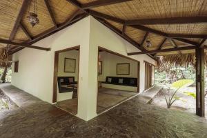 Coral Eye Boutique Resort and Marine Outpost