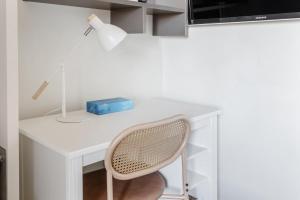 Modern Nomads Prime City Studio Across QV Market