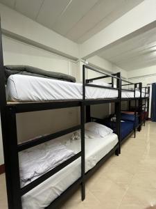 Klong Muang Hostel คลองม่วงโฮสเทล