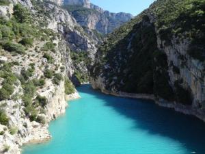Campings Mobil-home a Esparron-de-Verdon - 2 chambres, terrasse - API-1-52-578 : photos des chambres