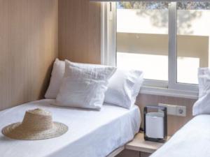 Mobil-home 2 chambres avec terrasse à San Sebastián - API-1-52-590