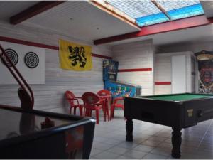 Campings Mobil-home 40m² avec terrasse, 3 chambres, pour 6 personnes a Boulou - API-1-52-512 : photos des chambres