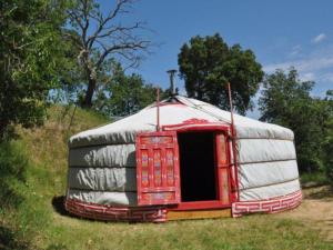 Campings Mobil-home 40m² avec terrasse, 3 chambres, pour 6 personnes a Boulou - API-1-52-512 : photos des chambres
