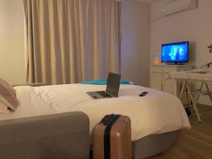 Studio avec Terrasse au Camping Les Sables Vignier - API-1-52-749