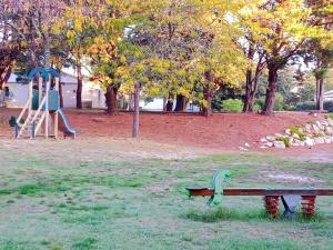 Studio avec Terrasse au Camping Les Sables Vignier - API-1-52-749
