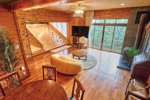 -Blue Tree- 巨大すべり台と岩風呂と太鼓の達人とBBQ楽しむ遊園地目の前の欲張り別荘