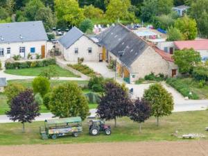 Campings Mobil-home avec terrasse pour 5 personnes, 2 chambres - API-1-52-791 : photos des chambres