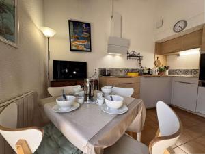 Maison Duplex 2 Chambres, Vue Lac, Six-Fours-les-Plages - FR-1-845-8