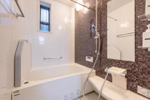 Detached house in Oshima 4chome, one train ride to Shinjuku 大島4丁目