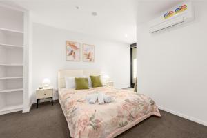 Modern CBD Stay w 2 Car Spaces,Super Central
