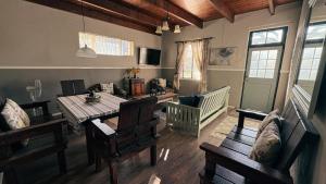 Tafelkop Keisie Self Catering Cottage