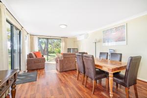 98 Steps to the Beach 2BR Coastal Getaway