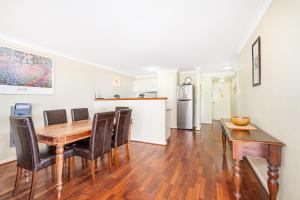 98 Steps to the Beach 2BR Coastal Getaway