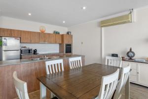 The Foreshore Apartment - BYO Linen