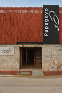 Hotel Papagayo