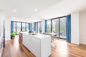 Modern 3BR Apt Near Canberra Center n ANU, 2 park