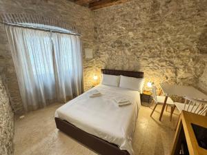 Stone House Apartments