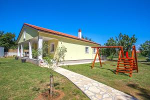 Holiday Home Freeda 