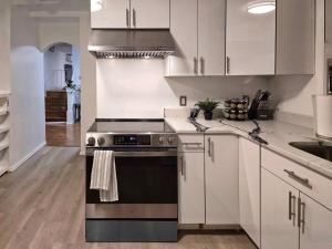 Farjahans Apartments