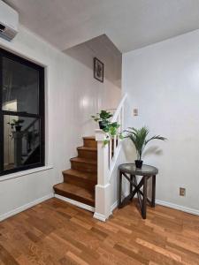 Farjahans Apartments