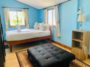 Busaba Villa Sea Views