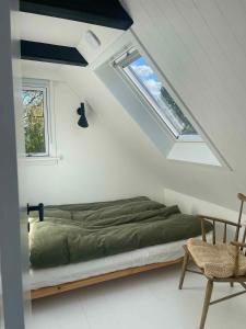 Lovely Year-Round Home With Sea View