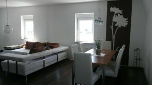 Otto Apartment