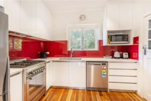 Cottesloe Beach Deluxe Apartment