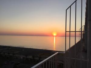 Apartment At The Seaside