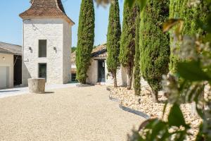 Domaine de la Roque à la campagne BBQ ping pong-piscine prviée chauffée