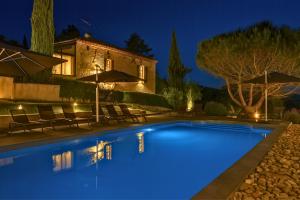 Domaine de la Roque à la campagne BBQ ping pong-piscine prviée chauffée